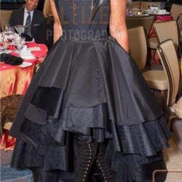 Pavoni Couture Collection black High low Skirt size 10. - Picture 5 of 9